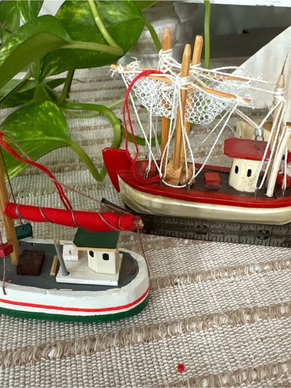 Wood Harbor Dragger Fishing canoe sail boats Lot Vintage small Display